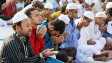 শোক দিবস উপলক্ষ্যে মসজিদে বিশেষ দোয়া ও মোনাজাতের আহবান