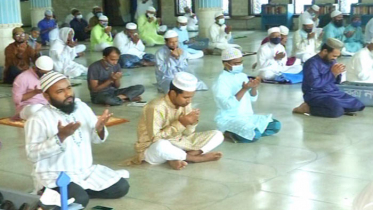 বায়তুল মোকাররমে ঈদের জামাত অনুষ্ঠিত