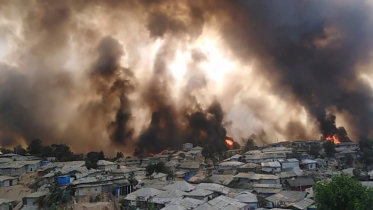 রোহিঙ্গা ক্যাম্পে অগ্নিকাণ্ডে তিন শিশুসহ নিহত ৫