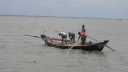 শনিবার মধ্যরাত থেকে ২২ দিন মেঘনায় মাছ ধরা বন্ধ