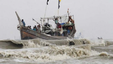 বঙ্গোপসাগরে ছয়দিন ধরে নিখোঁজ ৩২ জেলে