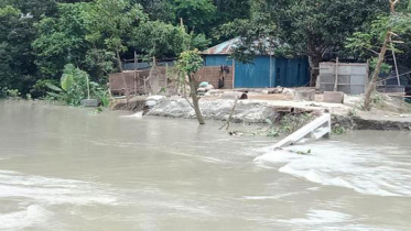 বন্যাকবলিত অঞ্চলের ৭২টি নদীর পানি হ্রাস পেয়েছে