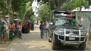 অটো চুরি দেখে ফেলায় চালককে হত্যা