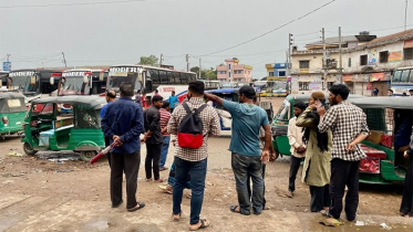 হবিগঞ্জে কর্মবিরতিতে পরিবহন শ্রমিকরা