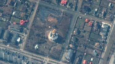 রুশ বাহিনী পিছু হটার পর ইউক্রেনের ইজিয়ামে মিলল গণ কবর