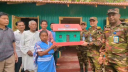 অসহায় বৃদ্ধ দম্পতিকে সেনাবাহিনীর নতুন বাড়ি উপহার