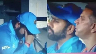 চোখের জল ধরে রাখতে পারলেন না রোহিতরা!
