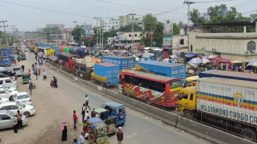 কমেনি ঢাকা-চট্টগ্রাম মহাসড়কের যানজট