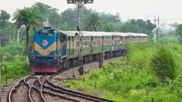 একই ট্রেনে কাটা পড়ে দুই জায়গায় দুইজনের মৃত্যু