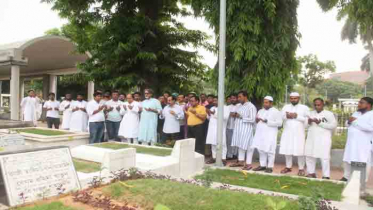 যুবলীগের প্রেসিডিয়াম সদস্য আবু আহমেদ নাসিমের দাফন সম্পন্ন