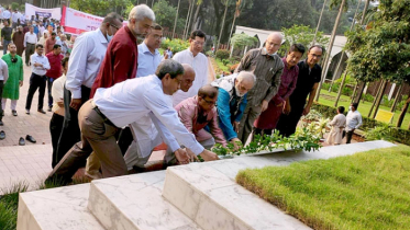 জাতীয় কবির সমাধিতে শ্রদ্ধা নিবেদন সংস্কৃতি মন্ত্রণালয়ের