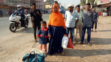 কুষ্টিয়ায় বাস ধর্মঘট, ৩ দিন ধরে ভোগান্তিতে যাত্রীরা