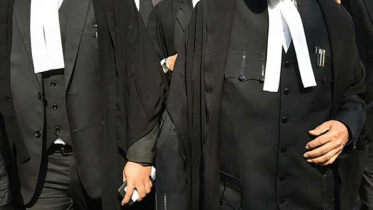 করোনা : কালো কোট-গাউন পরতে হবে না বিচারক-আইনজীবীদের