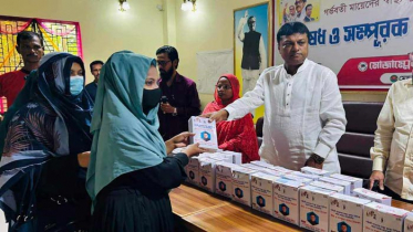 লক্ষ্মীপুরে গর্ভবতী মায়েদের সাস্থ্য সুরক্ষার ওষুধ ও খাবার বিতরণ