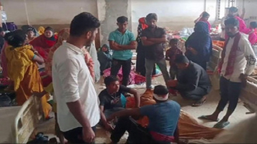 গোপালগঞ্জে আধিপত্য বিস্তারের জেরে দুই গ্রুপের সংঘর্ষে আহত ৩০