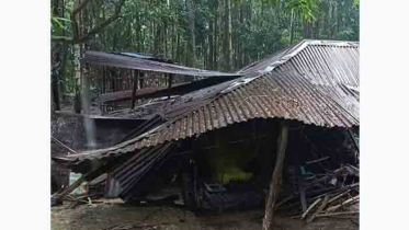 ঘূর্ণিঝড় রিমাল: বসতঘর চাপা পড়ে শিশুর মৃত্যু