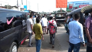 মাদারীপুরে লকডাউন মানছে না কেউ