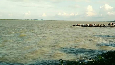 চিলাই বিলে নৌকা ডুবে এক নারীর মৃত্যু