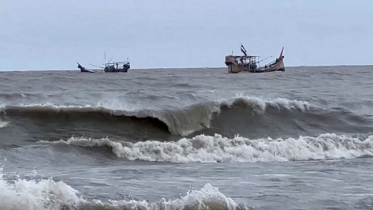 সাগরে তৈরি হয়েছে লঘুচাপ, রূপ নিতে পারে ঘূর্ণিঝড়ে সাগরে তৈরি হয়েছে লঘুচাপ, রূপ নিতে পারে ঘূর্ণিঝড়ে