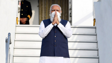 ঢাকার পথে মোদি 