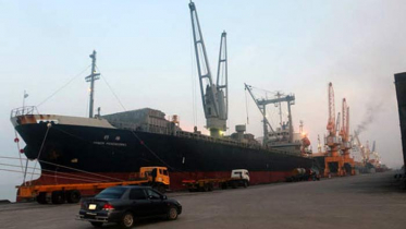 মোংলা বন্দরে তিন নম্বর সতর্কতা,পণ্য খালাস স্বাভাবিক 