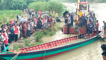 মুন্সীগঞ্জে ট্রলার ডুবি: আরও এক শিশুর লাশ উদ্ধার