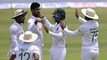 লঙ্কান শিবিরে নাইমের জোড়া আঘাত