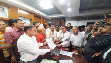 নোয়াখালী জেলা পরিষদ নির্বাচনে মনোনয়নপত্র জমা