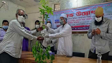 নবাবগঞ্জে বৃক্ষরোপন কর্মসূচির উদ্বোধন