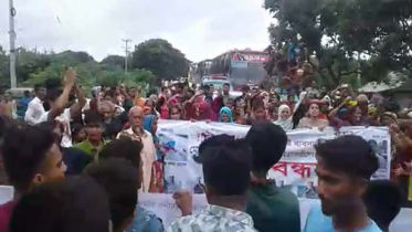 কবির হত্যার বিচারের দাবিতে ঢাকা-সিলেট মহাসড়ক অবরোধ