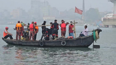 নৌকাডুবি: পুলিশ কনস্টেবলসহ দু’জনের মরদেহ উদ্ধার