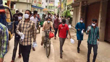 নোয়াখালীতে ছাত্রলীগের উদ্যোগে মাস্ক বিতরণ