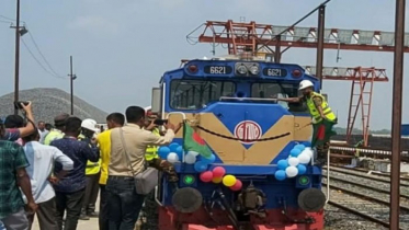 পদ্মাসেতু হয়ে পরীক্ষামূলক ট্রেন চলাচল শুরু