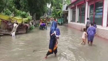 পূর্ণিমার জোয়ারে প্লাবিত পটুয়াখালী শহর