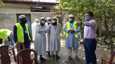 দোহারে করোনায় বৃদ্ধার মৃত্যু, দাফনের দায়িত্ব নিলেন ইউএনও