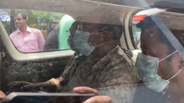 আদালতে তোলা হচ্ছে পি কে হালদারকে