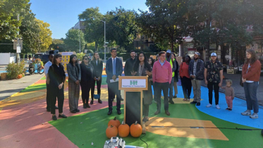 নিউইয়র্কে বাঙালি কমিউনিটির জন্য নতুন প্লাজা উদ্বোধন 