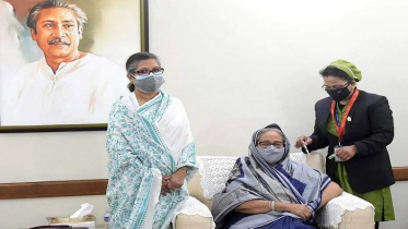 করোনার টিকা নিলেন প্রধানমন্ত্রী
