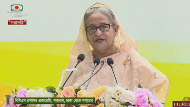জনগণের সেবায় নিজেদের উৎসর্গ করতে হবে: প্রধানমন্ত্রী