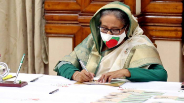 স্বাধীনতা দিবসে স্মারক ডাকটিকিট অবমুক্ত করলেন প্রধানমন্ত্রী