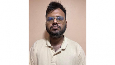 পুলিশের সাথে চা খেতে এসে গ্রেফতার `সিনিয়র সহকারী সচিব