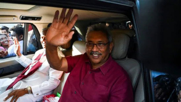 দেশ ছেড়ে পালালেন গোটাবায়া রাজাপাকসে