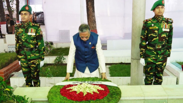 বঙ্গমাতার সমাধিতে রাষ্ট্রপতির শ্রদ্ধা নিবেদন