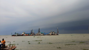 ভারি বৃষ্টির আভাস, নদীবন্দরে সতর্কতা