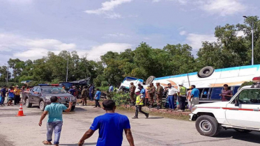 গোপালগঞ্জে গাছের সঙ্গে বাসের ধাক্কায় নিহত ৪