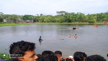 সাঁতার কাটতে নেমে উপ-কর কমিশনারের মৃত্যু