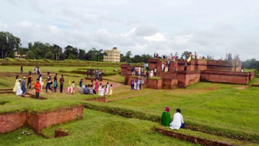 একদিনে কুমিল্লার ‘শালবন বিহার’ ভ্রমণ