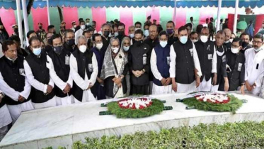 শ্রদ্ধা আর ভালোবাসায় বঙ্গবন্ধুর শাহাদত বার্ষিকী ও জাতীয় শোক দিবস পালিত