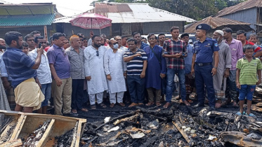 শরণখোলায় ২১ দোকান ভস্মীভূত, দেড় কোটি টাকার ক্ষতি