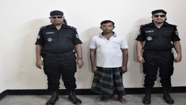 সিরাজগঞ্জে পিস্তলসহ অস্ত্র ব্যবসায়ী আটক